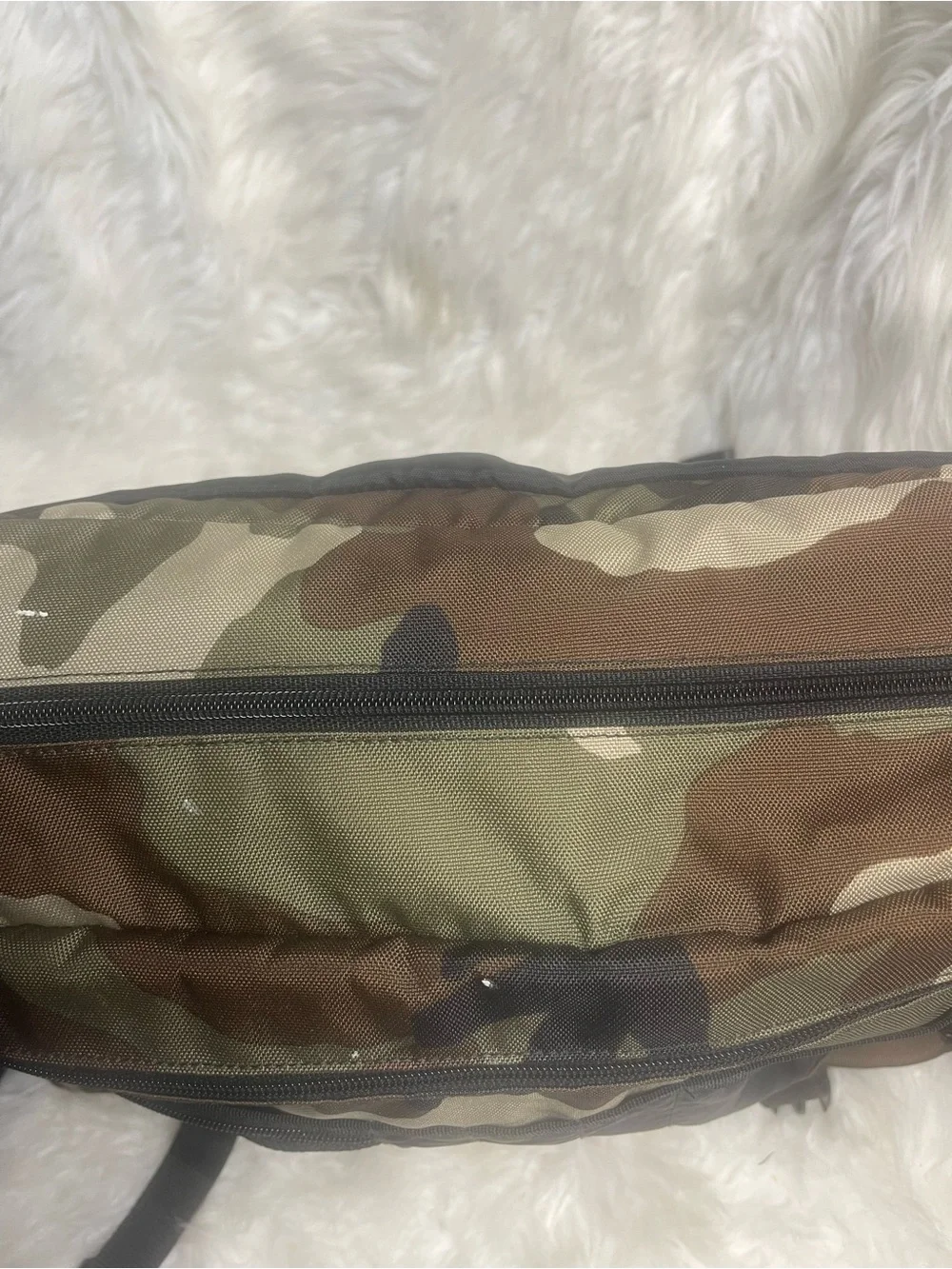 Eastpak Camo Messenger Bag in Green ,Brown & Brown padded laptop compartment.